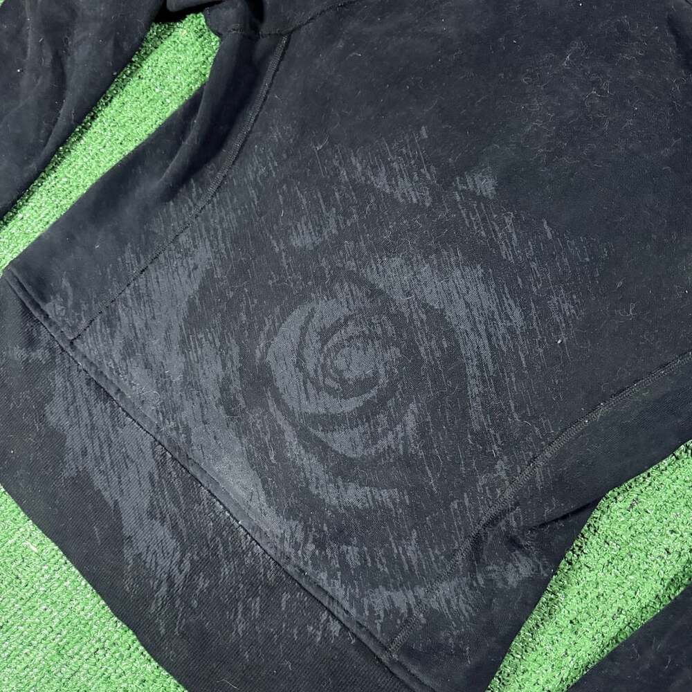 Lululemon Scuba Full-Zip Hoodie Size 8 Black Rose Print - Picture 5 of 7